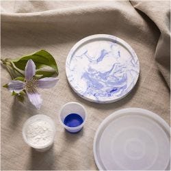 DIY Kit Resin Støping, Rundt brett med marmorering, blå, hvit, 1 pk.