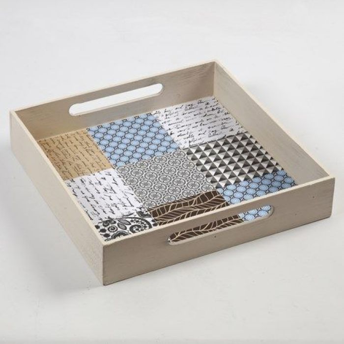 Brett med fliser av designpapir fra Vivi Gade | DIY veiledning