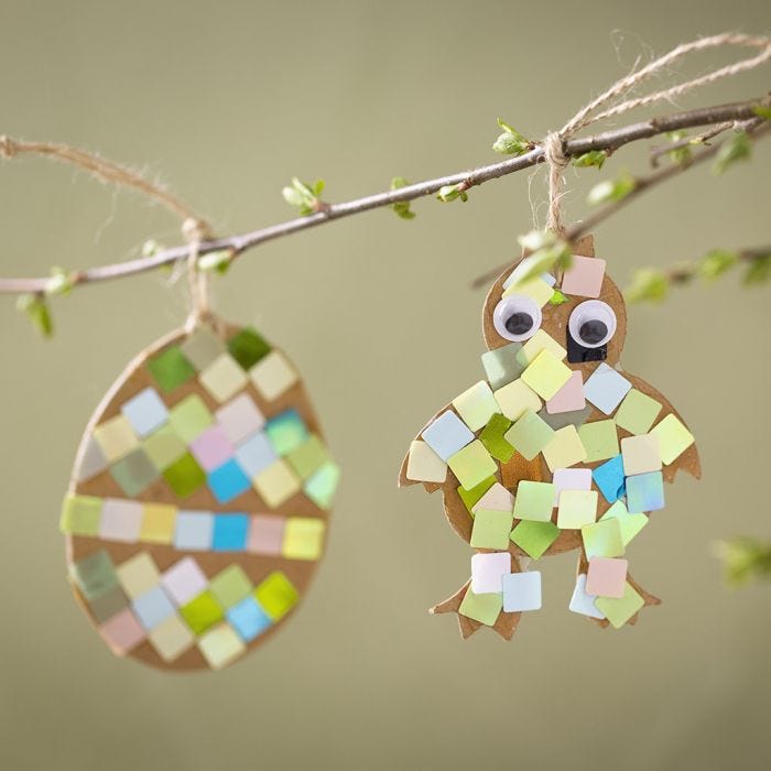 Påskekylling og påskeegg med mosaikk