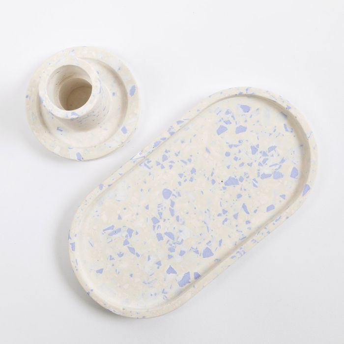 Slik lager du resinstøp med terrazzo-flak