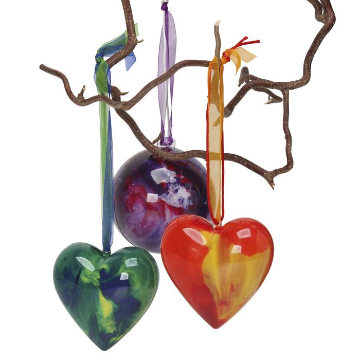 Julekuler laget med rulleteknikk