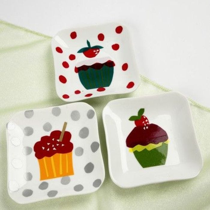 Kaketallerken dekorert med cupcakes