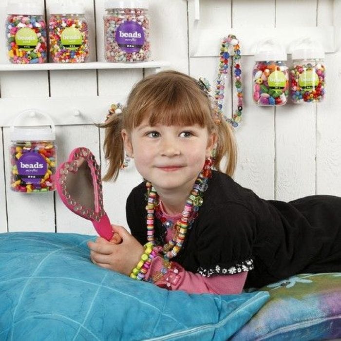 Perler på elastisk smykketråd