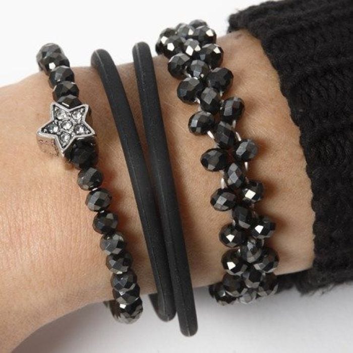 Armbånd av facettperler - pyntet med Fashion Link