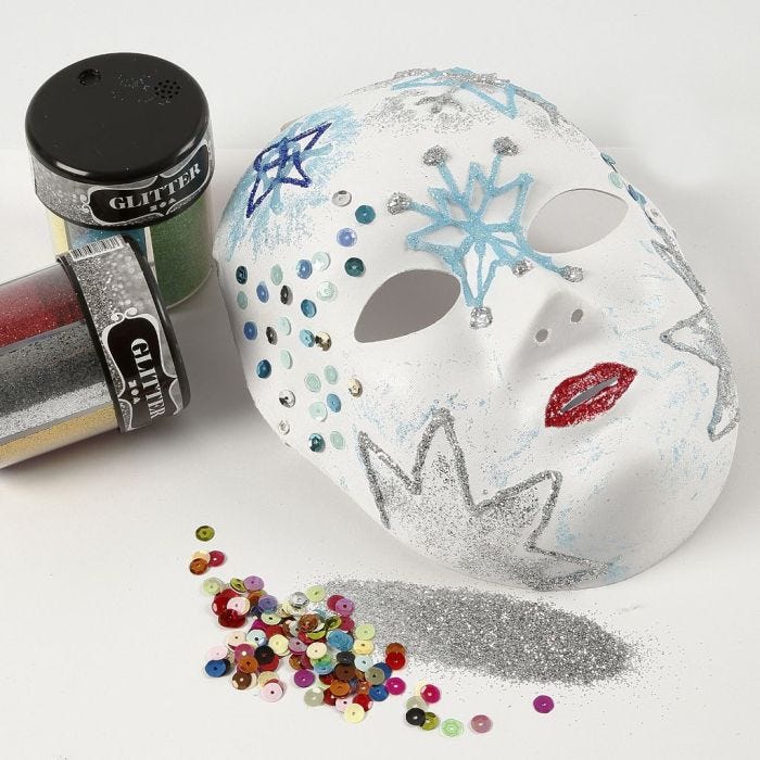 Helmaske med glitter på motiver av klart lim