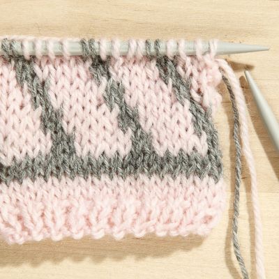 Slik lager du Fair Isle strikk med 2 farger