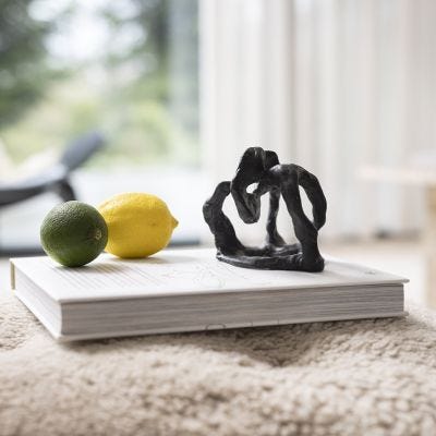 Skulptur laget av selvherdende leire