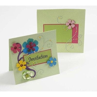 Invitasjon med blomster