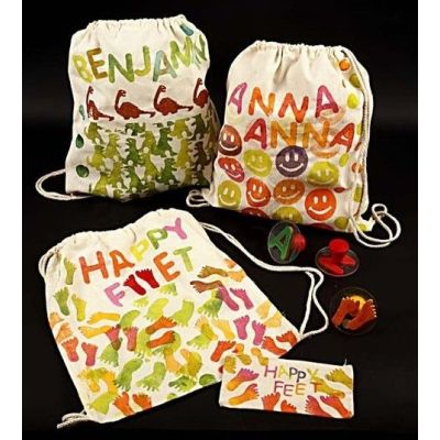 Skopose og pennal med stempeltrykk