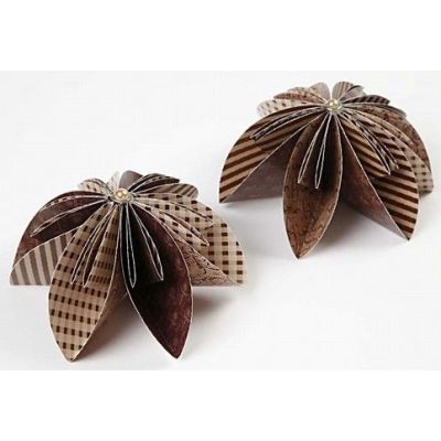 Blomst av origamipapir