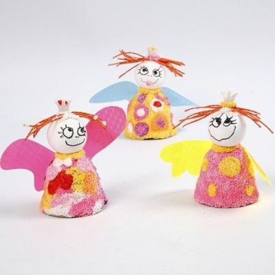 Engel av klokke av terrakotta med Foam Clay