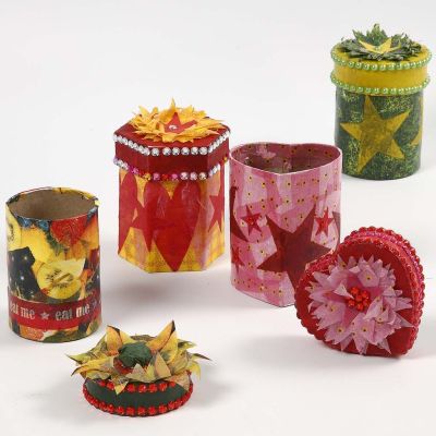 Decoupage på eske av pappmache