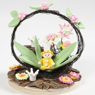 Miniatyr-verden med fe og blomster av Silk Clay