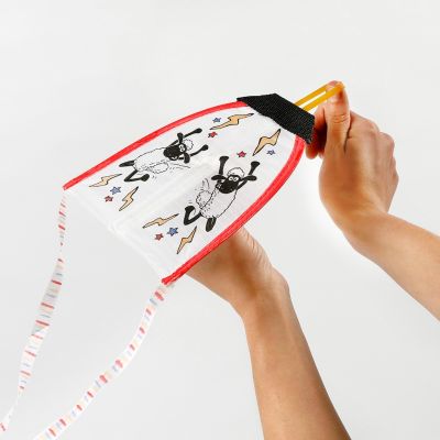 S for suen Shaun drage fargelagt med tekstiltusj