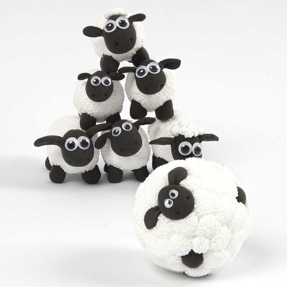 Sauen Shaun mini bowling av Foam Clay og Silk Clay