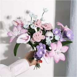 DIY Kit Blomster av Piperensere